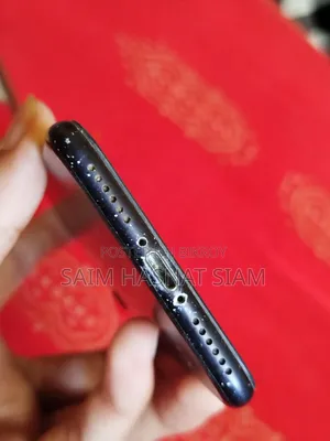 অ্যাপল আইফোন ৭ ৩২ জিবি ব্ল্যাক
