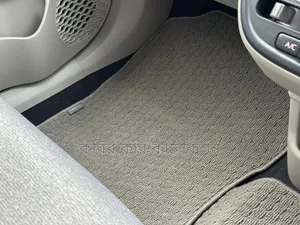 টয়োটা পাসো ২০২১ মেরুন