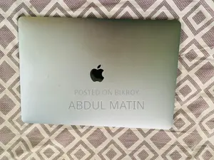 Laptop Apple MacBook Pro 2018 16GB Intel Core I7 SSD 256GB