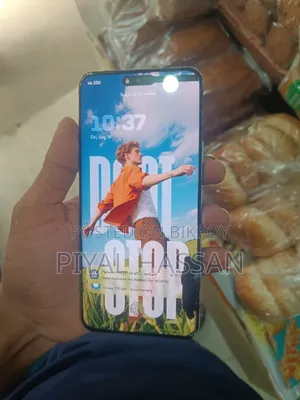 অনার ২০০ প্রো ২৫৬ জিবি নীল