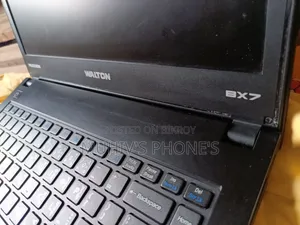 Laptop 8GB Intel Core I7 HDD+SSD 1T