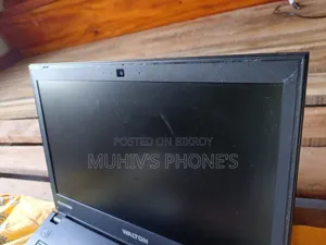 Laptop 8GB Intel Core I7 HDD+SSD 1T