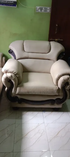 জরুরী বিক্রি: ৩+২+১+১ সোফা সেট