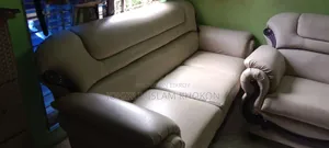 জরুরী বিক্রি: ৩+২+১+১ সোফা সেট