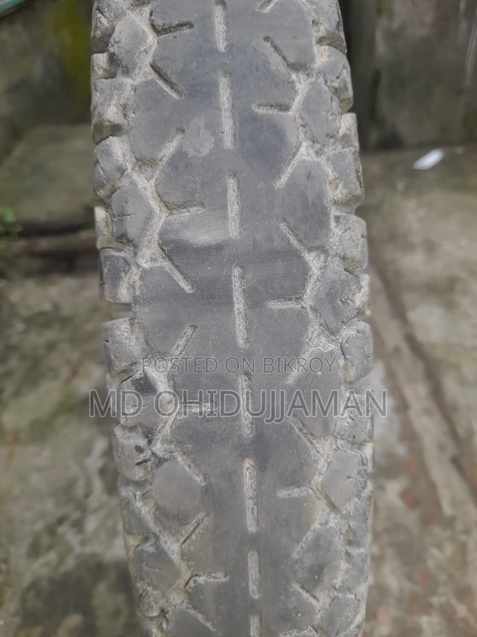 CEAT Tyre 3.00-18 52P