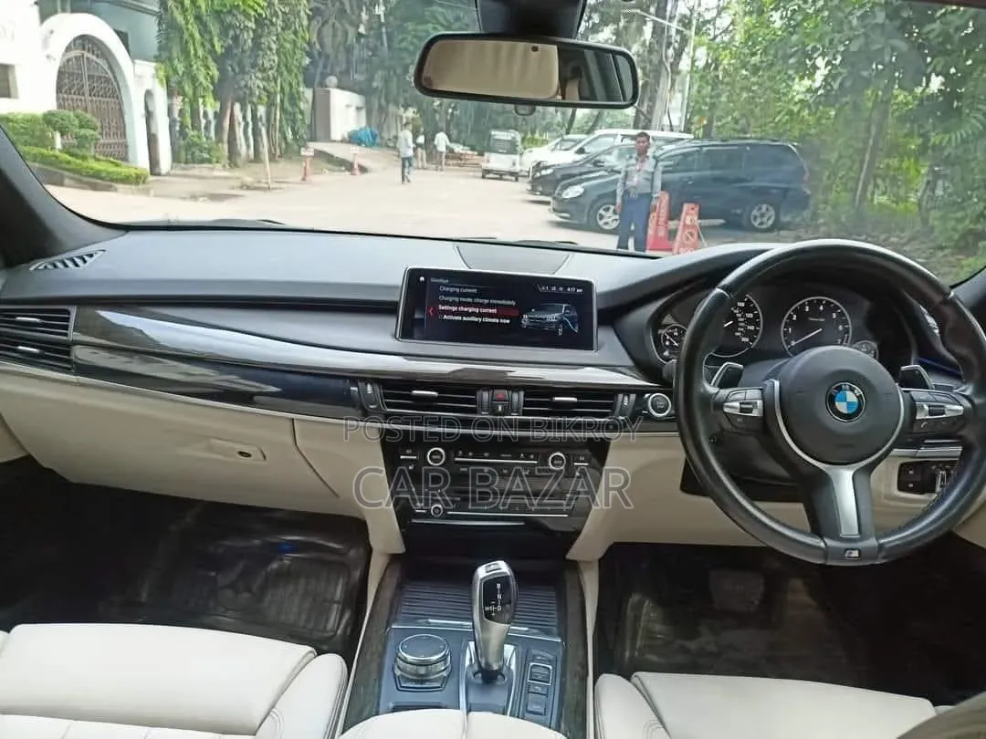 BMW X5 2017 Off White