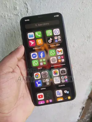 অ্যাপল আইফোন এক্সএস ম্যাক্স ৬৪ জিবি ব্ল্যাক