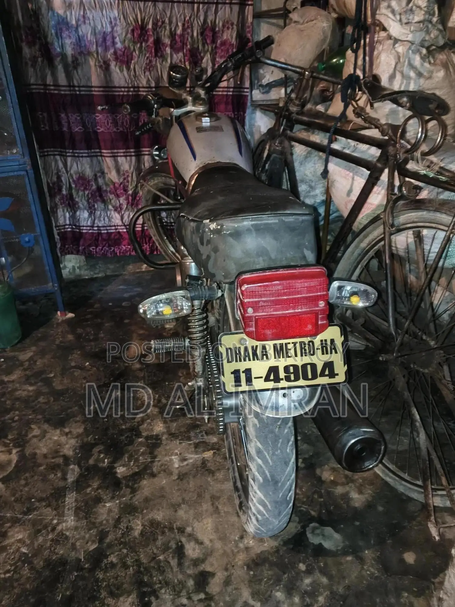 মোটরসাইকেল ২০০০ সিলভার