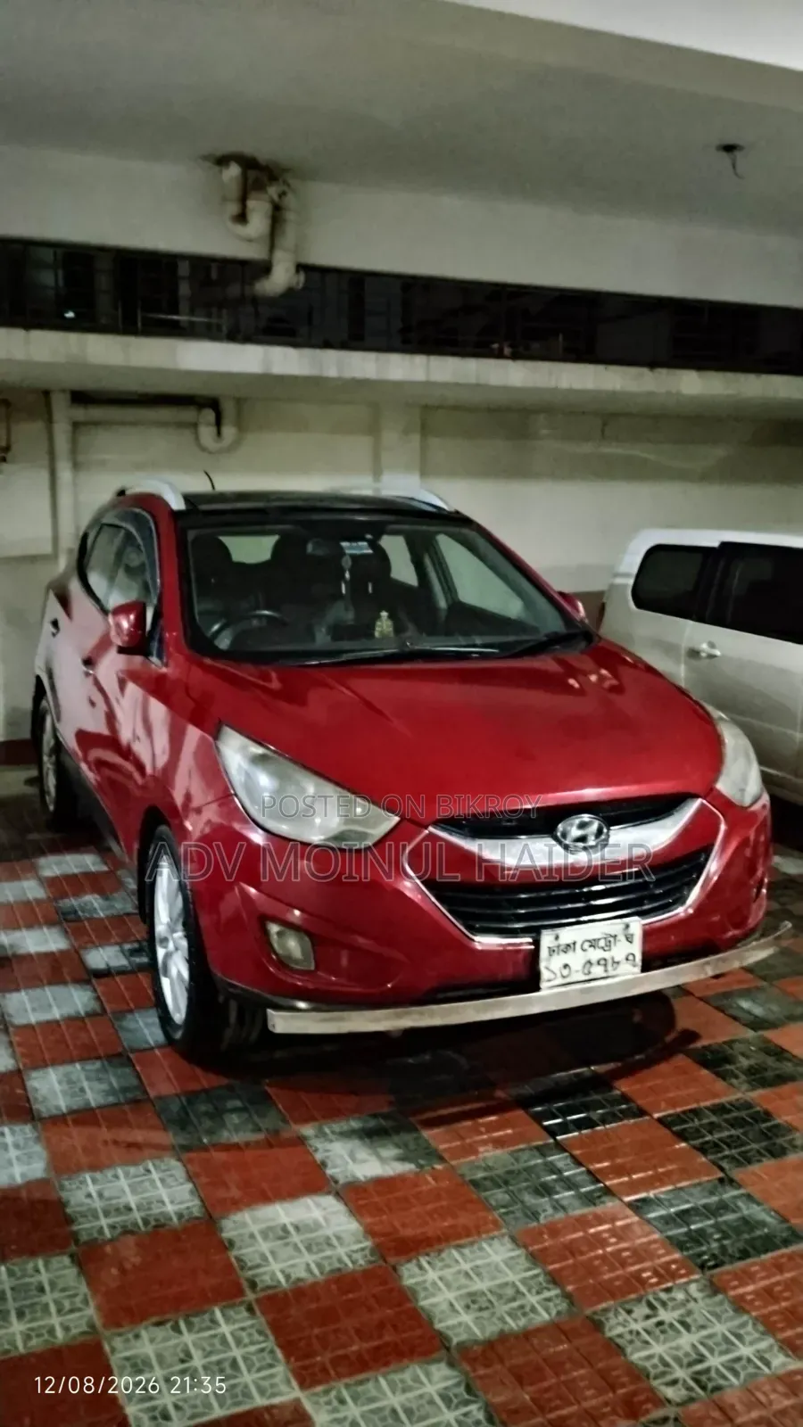 হুন্ডাই টাকসন ২০১১ রেড