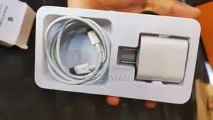 ১৪ প্রো চার্জার ২০ডব্লিউ