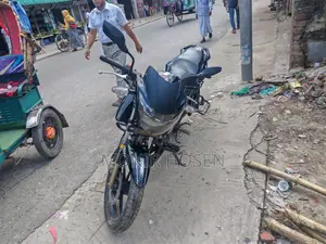 টিভিএস আপাচে আরটিআর ১৬০ টুভি ২০২১ কালো