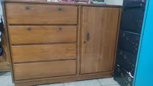 সেগুন কাঠের ওয়ারড্রব বিক্রয়
