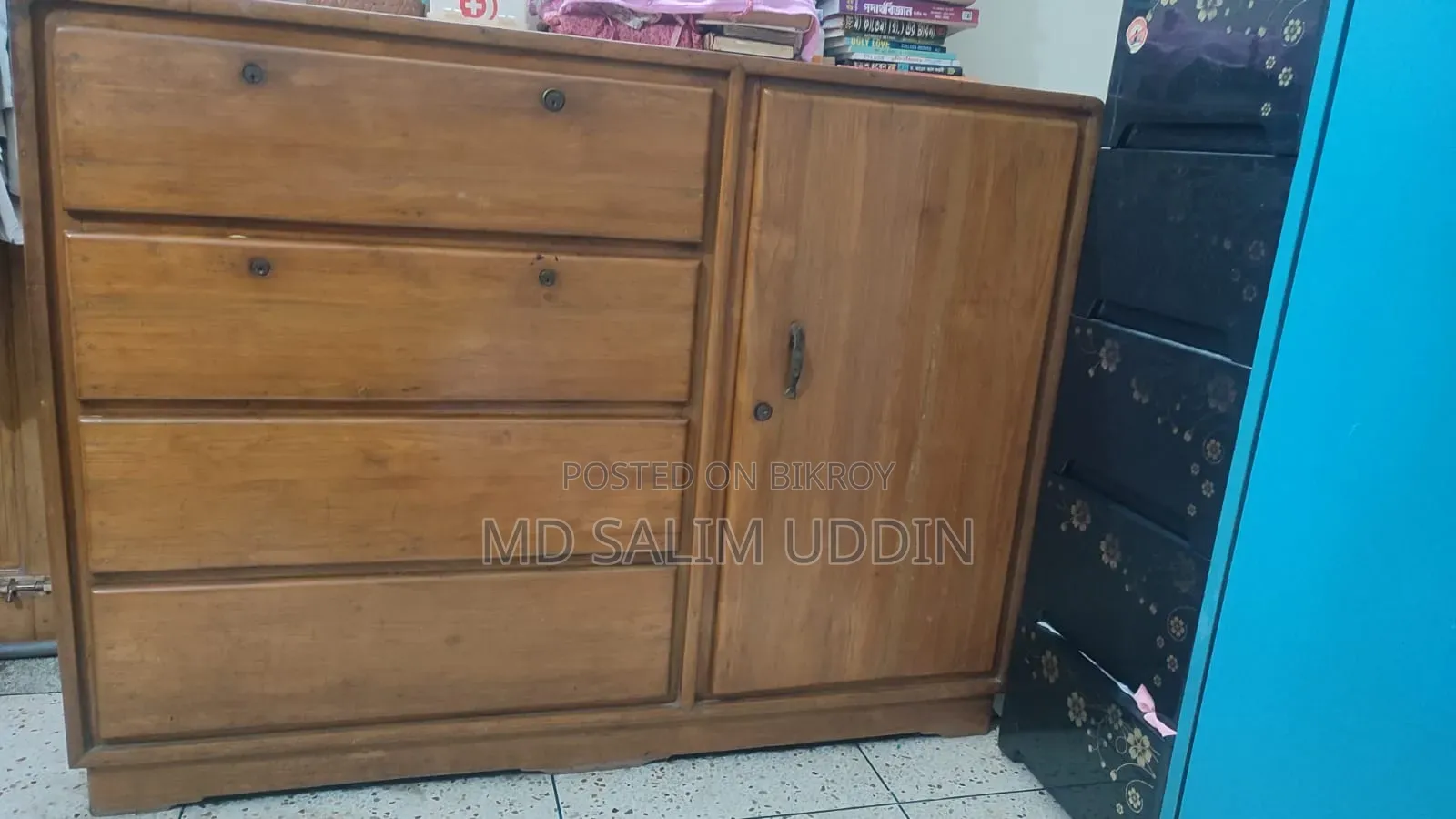 সেগুন কাঠের ওয়ারড্রব বিক্রয়