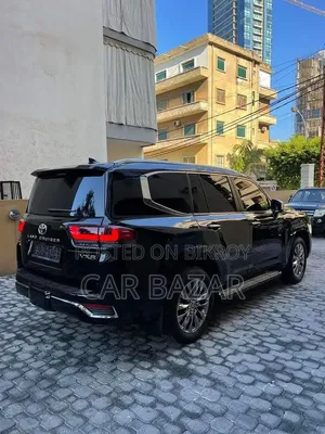 Toyota Land Cruiser LC300 2022 Black