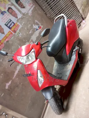 টিভিএস জুপিটার ২০১৮ লাল