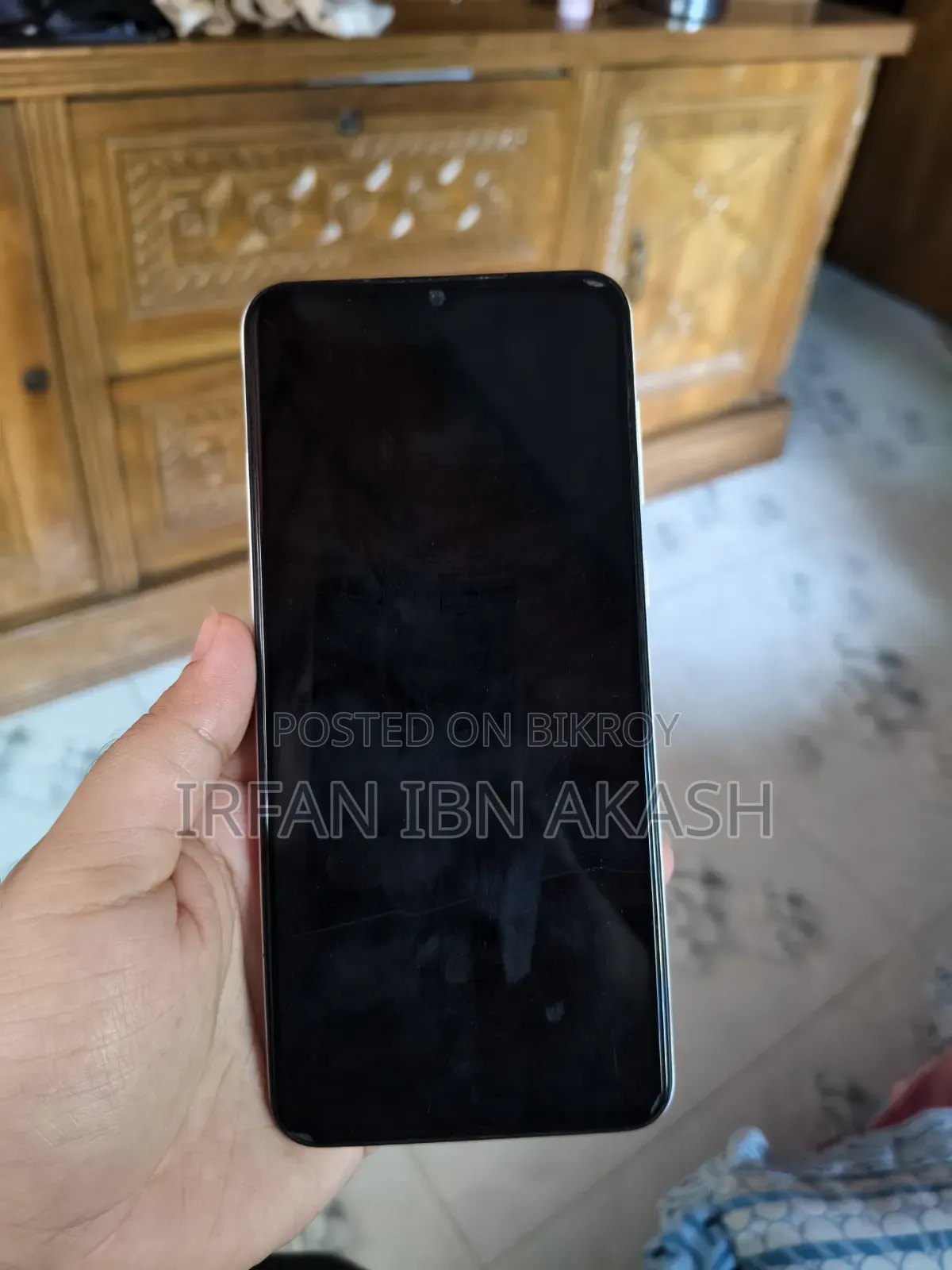 স্যামসাং গ্যালাক্সি এ০৪ ৬৪ জিবি হোয়াইট