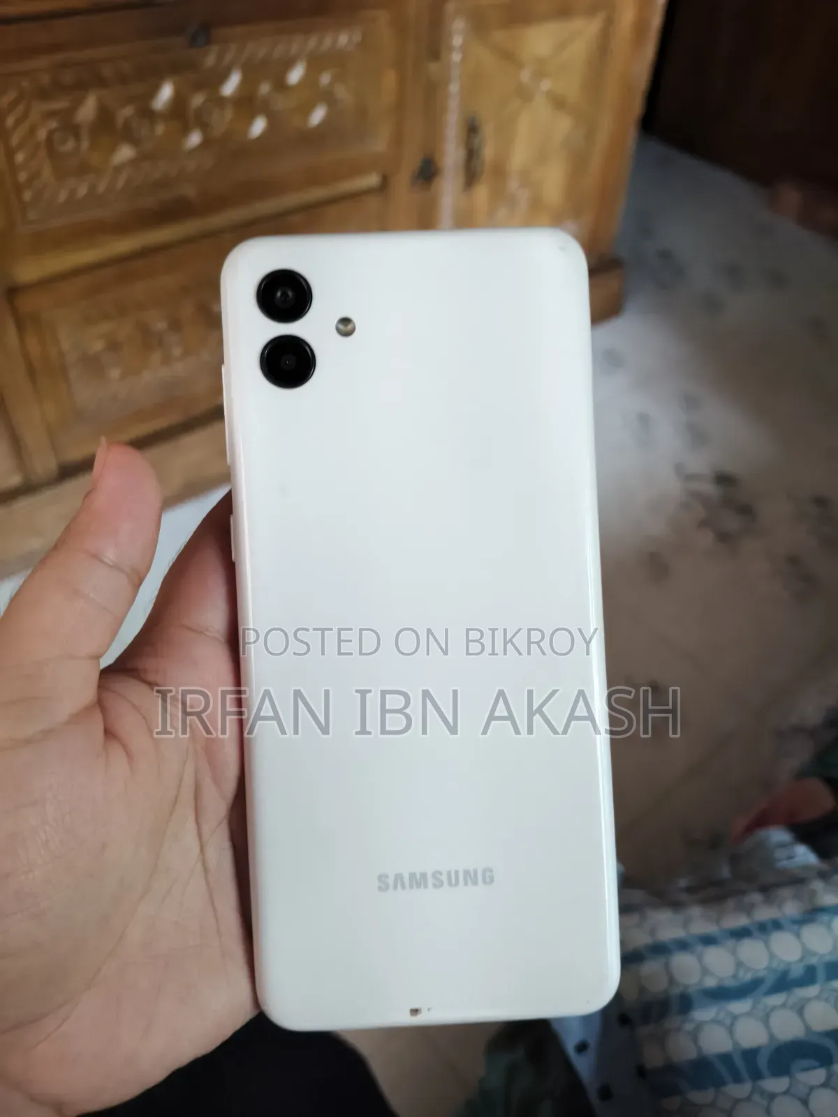 স্যামসাং গ্যালাক্সি এ০৪ ৬৪ জিবি হোয়াইট