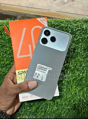 টেকনো স্পার্ক ৪০ ১২৮ জিবি সিলভার
