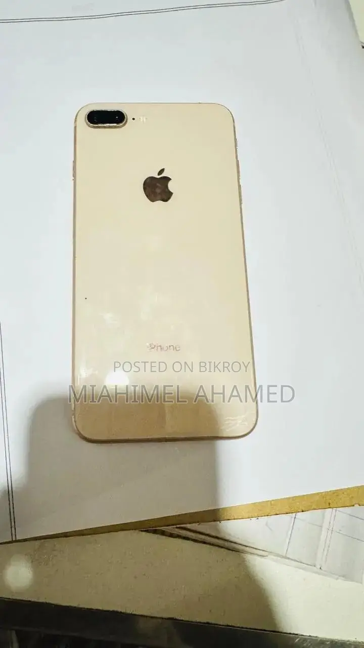 অ্যাপল আইফোন ৮ প্লাস ২৫৬ জিবি হোয়াইট