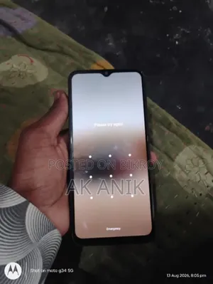 Vivo Y18 ১২৮ জিবি লাল