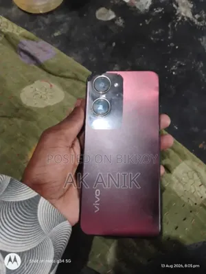 Vivo Y18 ১২৮ জিবি লাল
