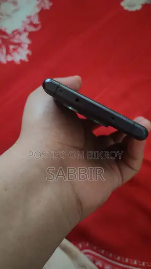 ওয়ানপ্লাস ১২আর ১২৮ জিবি ব্ল্যাক