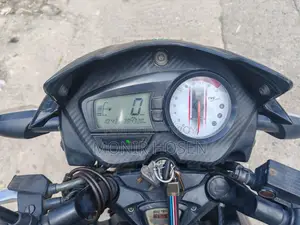 টিভিএস আপাচে আরটিআর ১৬০ টুভি ২০২১ কালো