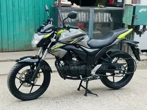 সুজুকি জিক্সার ২০১৯ সিলভার