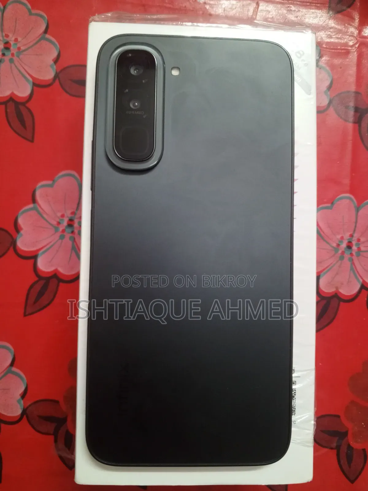 Infinix Hot 70 128 GB Black