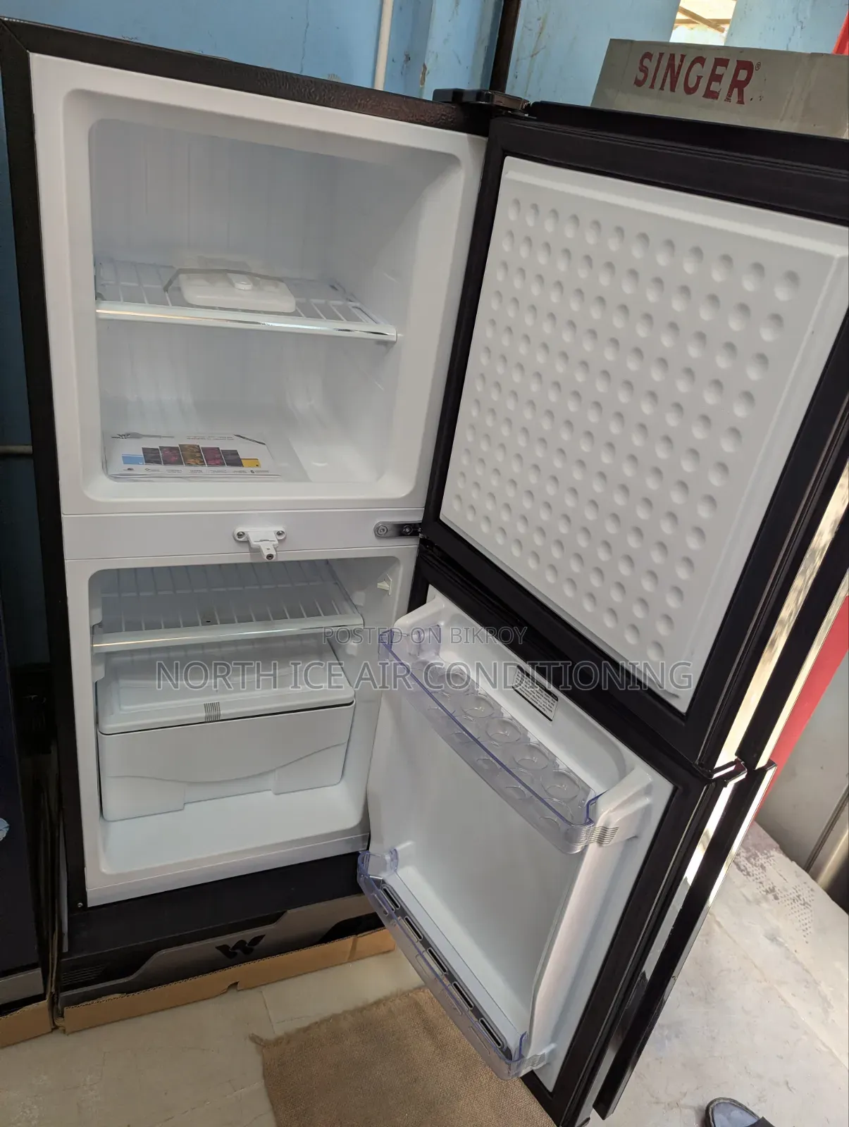 Walton Brand New Glass Door Fridgr 132 Ltr.(30% Off)