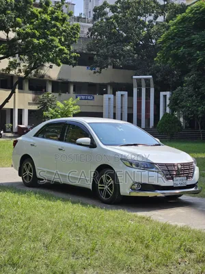Toyota Premio 2019 Pearl