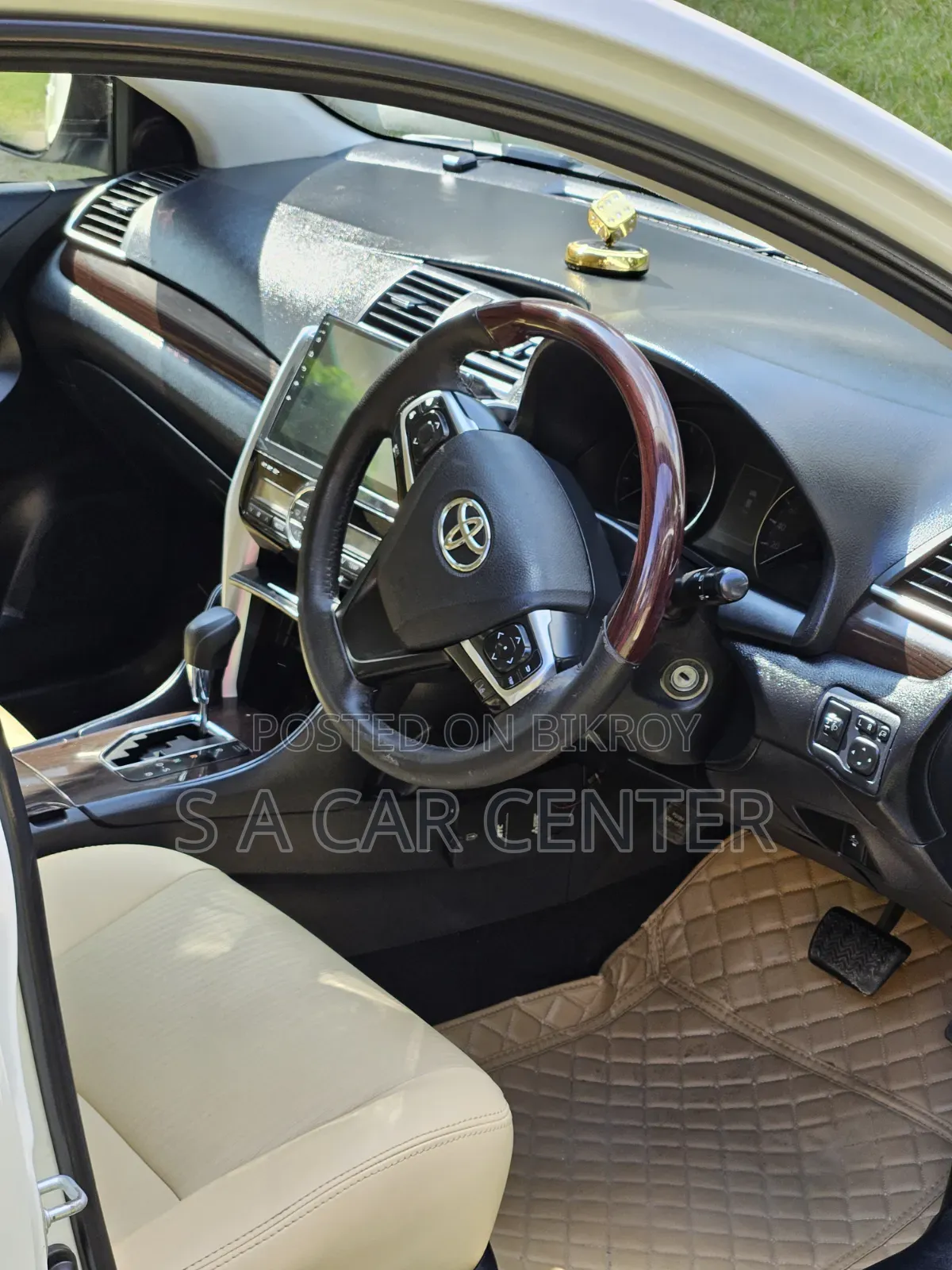 Toyota Premio 2019 Pearl