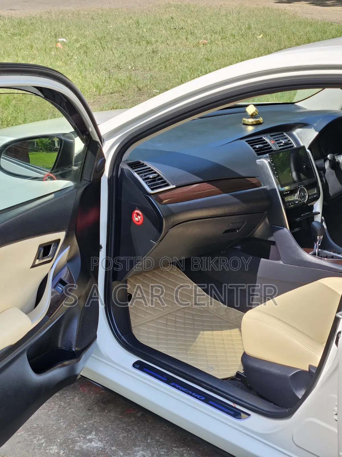 Toyota Premio 2019 Pearl
