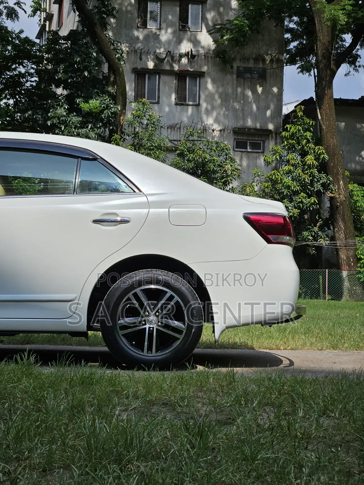 Toyota Premio 2019 Pearl