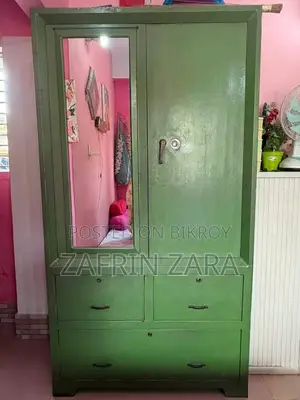 Steel Almari