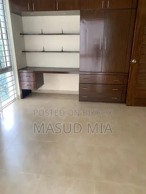গুলশানে ৪ বেডরুমের অ্যাপার্টমেন্ট ভাড়ার জন্য
