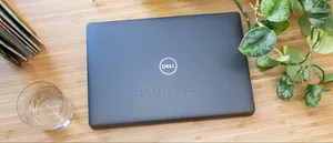 New Laptop Dell Latitude 5400 8GB Intel Core i7 SSD 256GB