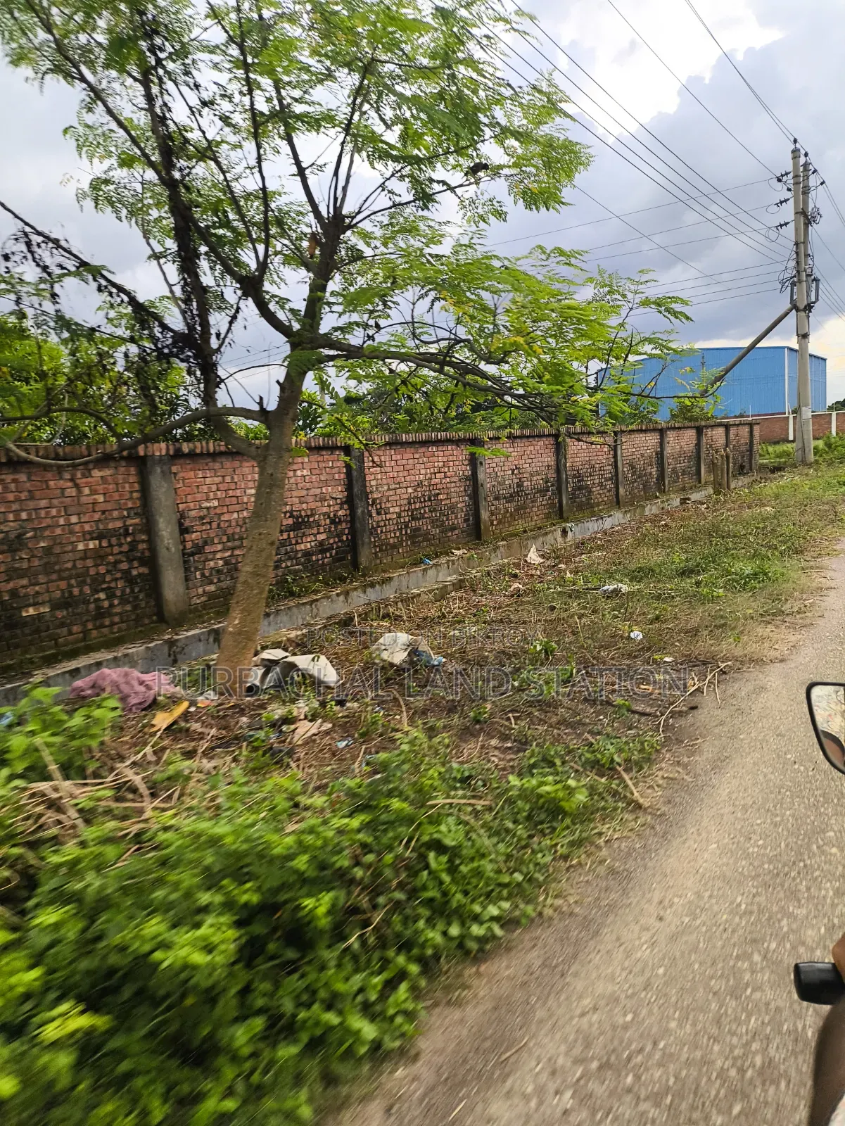 Sector 13, East Facing 7.5 Katha Plot Urgent Sale in Purbachal