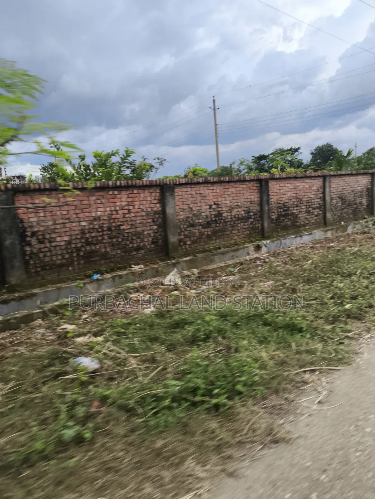 Sector 13, East Facing 7.5 Katha Plot Urgent Sale in Purbachal