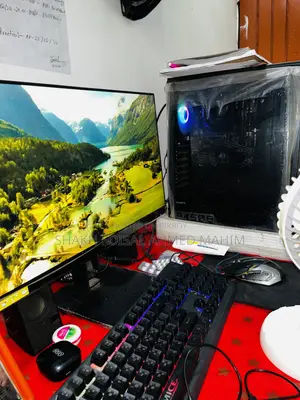 Desktop Computer MSI model 16GB AMD Ryzen 7 SSD 512GB