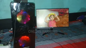 এই মনিটর এবং কম্পিউটারটা ইমারজেন্সি বিক্রি করা হবে লোকেশন মাগুরা সদর