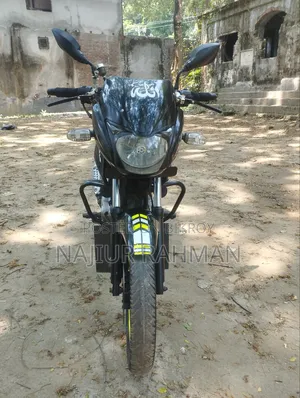 বাজাজ পালসার ১৫০ ২০১১ কালো