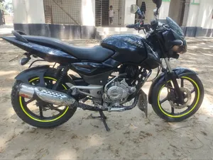 বাজাজ পালসার ১৫০ ২০১১ কালো