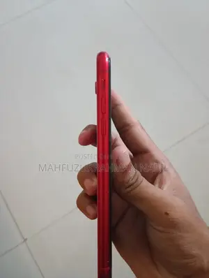 Apple iPhone XR 64 GB Red