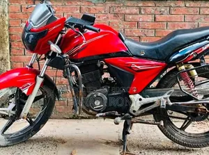 রানার টার্বো ১২৫ ২০১৬ লাল
