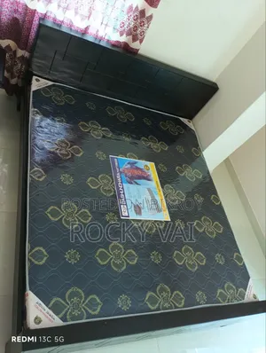 One Bed and One Almirah