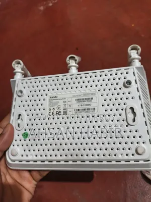 Tenda F3 Router