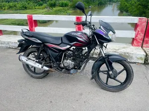 Bajaj Discover 100 ২০১৫ ব্ল্যাক