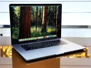 Laptop Apple MacBook Pro 2019 16GB Intel Core I7 SSD 512GB