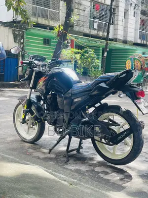 Yamaha FZ 2015 Black
